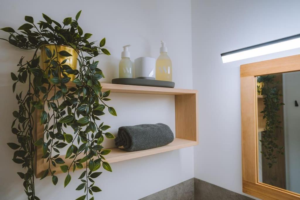 La Booa - Ecolodge En Ardeche - Piscine Privee - Ecolodgite Ozon  外观 照片