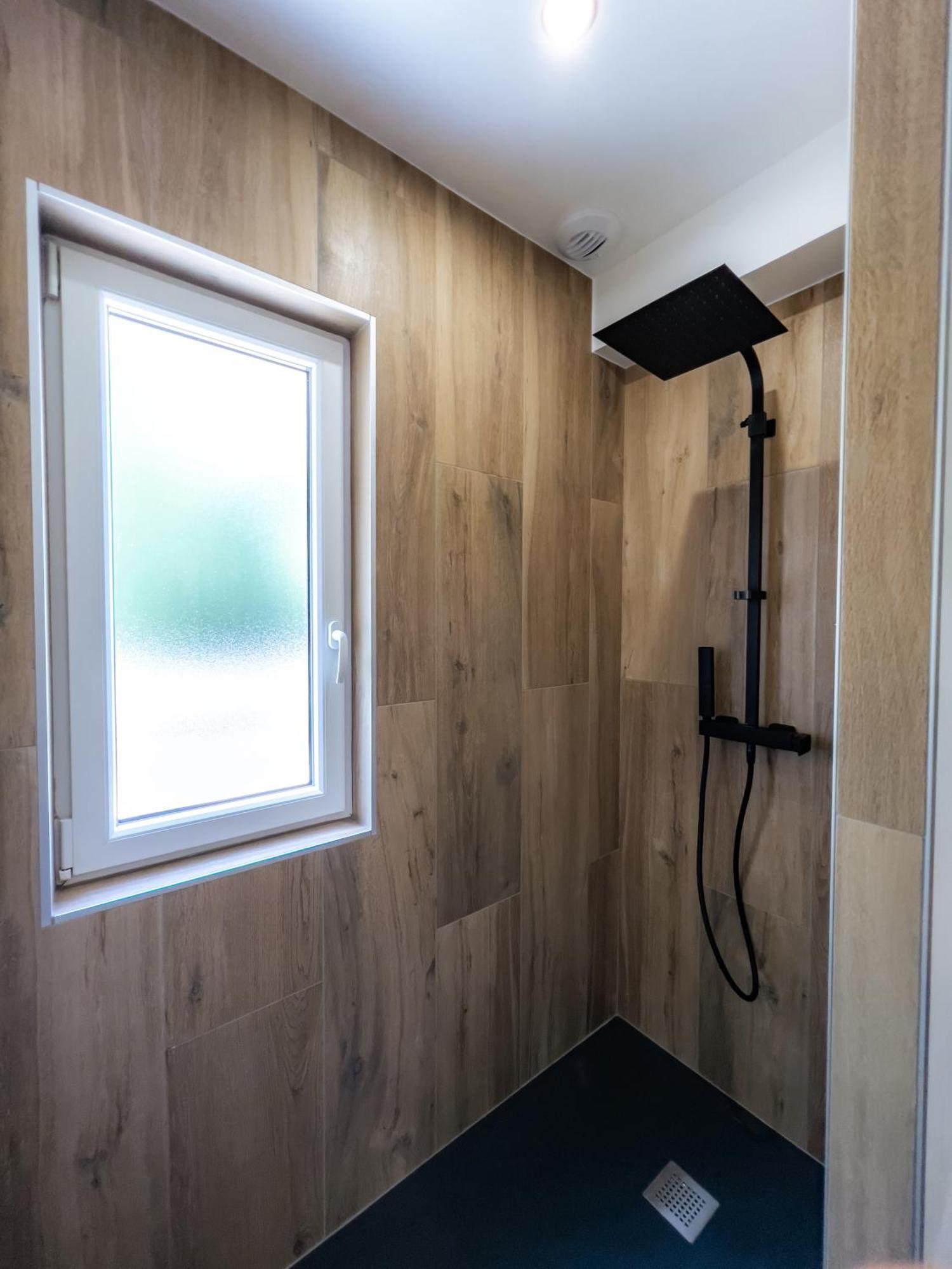 La Booa - Ecolodge En Ardeche - Piscine Privee - Ecolodgite Ozon  外观 照片